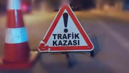 Amasya'da feci kaza! Traktör ile hafif ticari araç çarpıştı, ölü ve yaralılar var