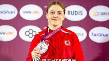 Trabzonlu genç finalde Rus rakibini mindere serdi: Avrupa şampiyonu oldu