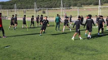 2. Lig'de şampiyon olmuşlardı: 20 futbolcu gidiyor, sadece 6 isim kalacak