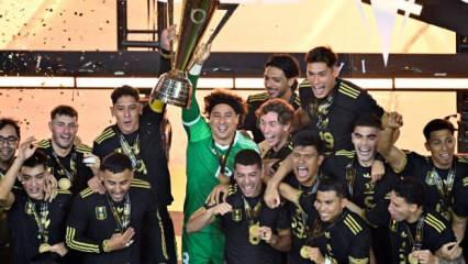CONCACAF altın kupa finalinde şampiyon belli oldu! Turnuvanın gediklisi oldular