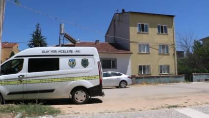 Evinde ölü bulundu