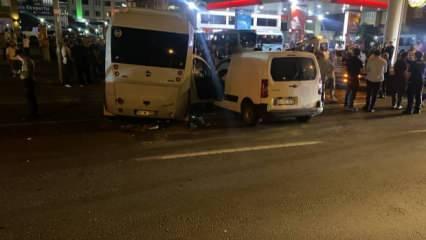 Rize’de yolcu otobüsüyle hafif ticari araç çarpıştı: 10 yaralı