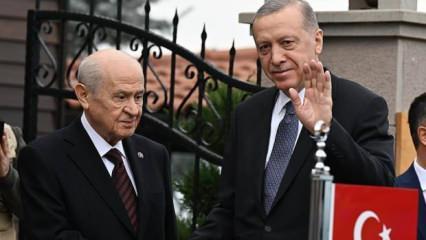 Tarihi günde tarihi telefon: Erdoğan ve Bahçeli görüştü