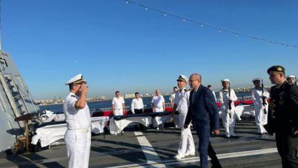 TCG Büyükada Korveti, İskenderiye Limanı'nda