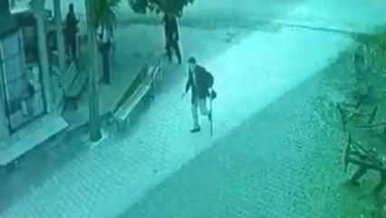 Bir elde baston, diğer elde silah... 93 yaşındaki adam köyü birbirine kattı: Yaralılar var