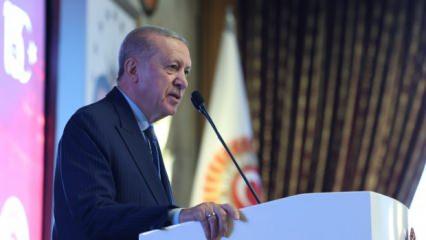 Cumhurbaşkanı Erdoğan: Milletimiz o gece destan yazdı!