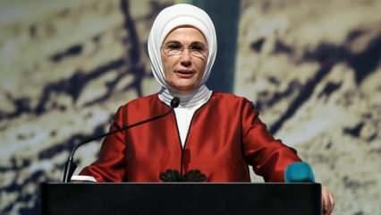 Emine Erdoğan'dan sergiye davet