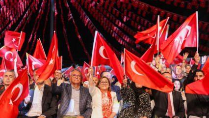 Gaziantep'te milletinin kahramanlık destanı için meydanlar doldu