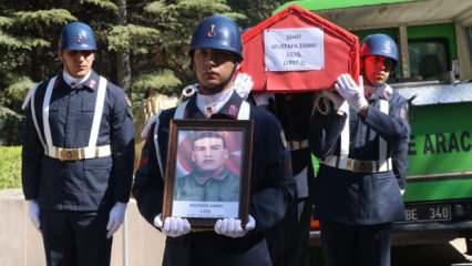Şehidin cenazesi 67 yıl sonra memleketine defnedildi