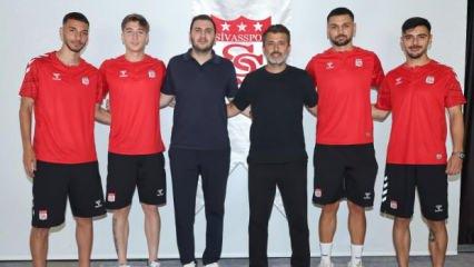 Sivasspor'dan transfer şov! 4 ismi birden duyurdular