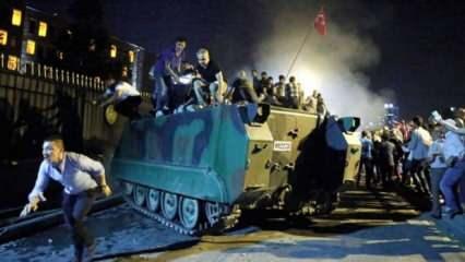 Unutulmayacak fotoğraflarla '15 Temmuz gecesi'