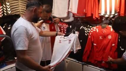 1. Lig ekibinin taraftarlarından vefa dolu destek