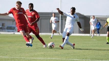 1. Lig takımı, Süper Lig ekibine 3 golle yenildi