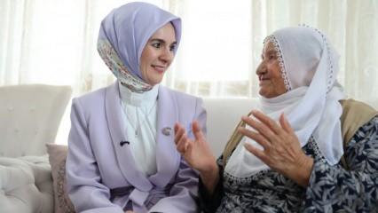 Bakan Göktaş'tan 'Raife Babaanne'ye ziyaret: 'Duamı aldın ya, artık yorulmazsın'