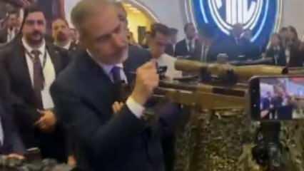 Bakan Fidan'dan olay olan hareket! Sosyal medyayı salladı