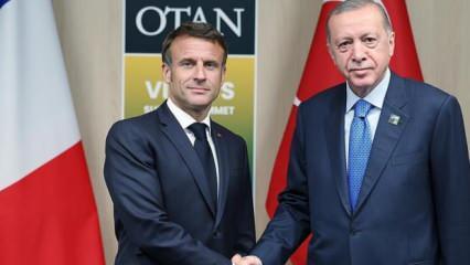 Cumhurbaşkanı Erdoğan ve Macron Gazze'deki durumu görüştü! Macron'dan Türkçe paylaşım