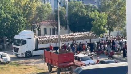 İsmini vermek istemeyen hayırsever bir TIR dolusu patates dağıttı