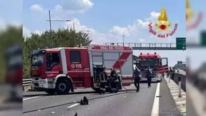 İtalya'da küçük uçak otoyola çakıldı: 2 ölü
