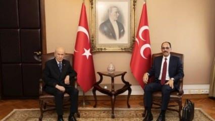 Kalın’ın yanından ayırmadığı sır siyah çanta: Korumalarına bile vermiyor