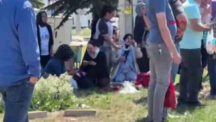 Servis otobüsü, akaryakıt tankerine çarptı; 35 yaralı