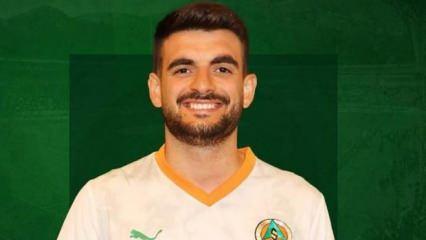 Sözleşmesi bitmişti! Türk stoper, Süper Lig'de kaldı