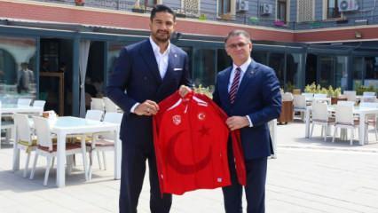 Taha Akgül: Van Valimizden, Güreş Eğitim Merkezi sözü aldık