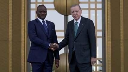 Gabon Cumhurbaşkanı Nguema Ankara'da: Erdoğan'dan samimi karşılama