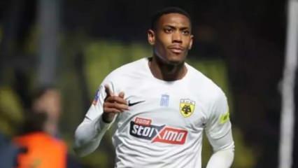 F.Bahçe ve G.Saray'a gelmemişti! '65 milyon euro'luk golcü şimdi Süper Lig'e göz kırpıyor