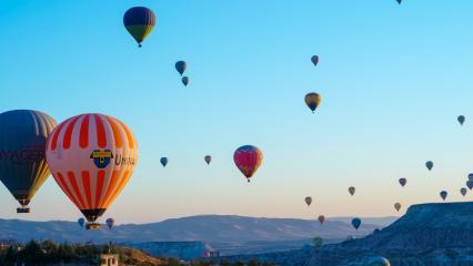 Kapadokya'da balonların dansı: Gökyüzünde bir masal!