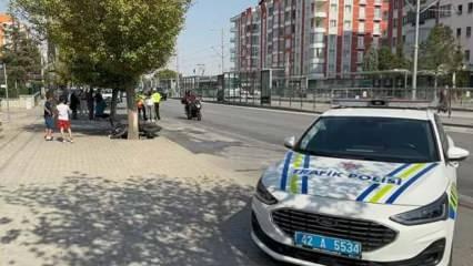 Motosiklet, bisiklete ve ağaca çarptı: 2 ölü