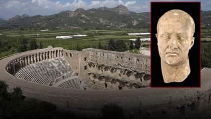 Aspendos kazılarında Roma Dönemi'ne ait imparator başı heykeli bulundu