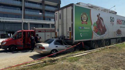 Bursa'da feci kaza! Tıra arkadan çarptı