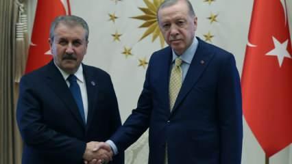 Erdoğan, Külliye'de Destici'yi kabul edecek
