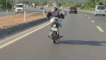 Sakarya’da tehlikeli şov pahalıya mal oldu: Motor bağlandı, ehliyet gitti