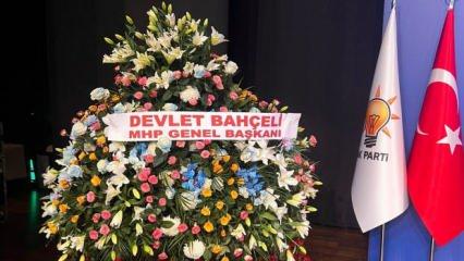 Bahçeli'den AK Parti'ye anlamlı çiçek
