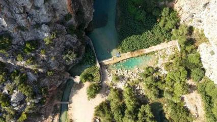 Pisliği gören turist geri kaçıyor: Sosyal medyada tertemiz gösterilen yer çöplüğe dönmüş