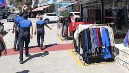 Sultangazi’de zabıtadan kaldırım işgallerine karşı denetim