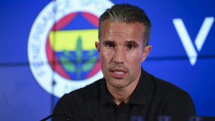 Van Persie maç sonu köpürdü: Fenerbahçe fırsatçılık yaptı