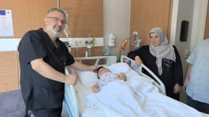 Gaz problemi var dedikleri 24 kilo olan kadından, kilolarca kist çıktı