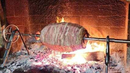 Ateşin üzerinde pişen asırlık lezzet: Erzurum cağ kebabı