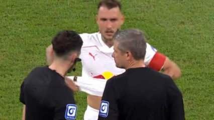 Bayern Münih - Leipzig maçında gündem olan hata! Almanlar bunu konuşuyor