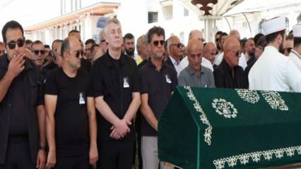 Metin Şent&uuml;rk'&uuml;n kardeşi Bayram Şent&uuml;rk toprağa verildi