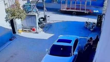 Sokak ortasında kadınlar saç saça baş başa kavga etti