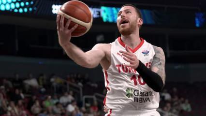 12 Dev Adam son 16'da! EuroBasket'te tarihi fark