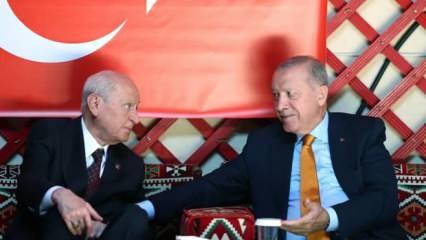 Cumhurbaşkanı Erdoğan, Ahlat'ta Bahçeli ile görüştü