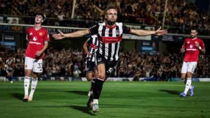 ManU'ya kupada şok! 4.lig takımına elendiler