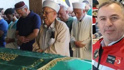 Musalla taşındaki oğluydu... Bir babanın en zor anı!