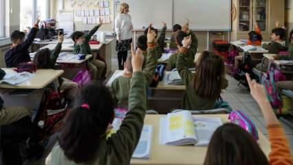 18 milyon öğrenci yarın ders başı yapacak! 