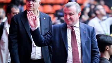 Bakan Bak'tan Filenin Sultanları'na tebrik mesajı!