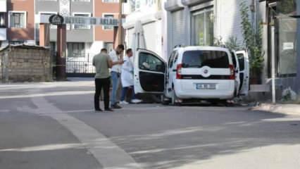 2 kardeşe kanlı pusu! Aracı kurşun yağmuruna tuttular